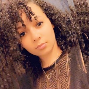 Meet your Posher, Tonya